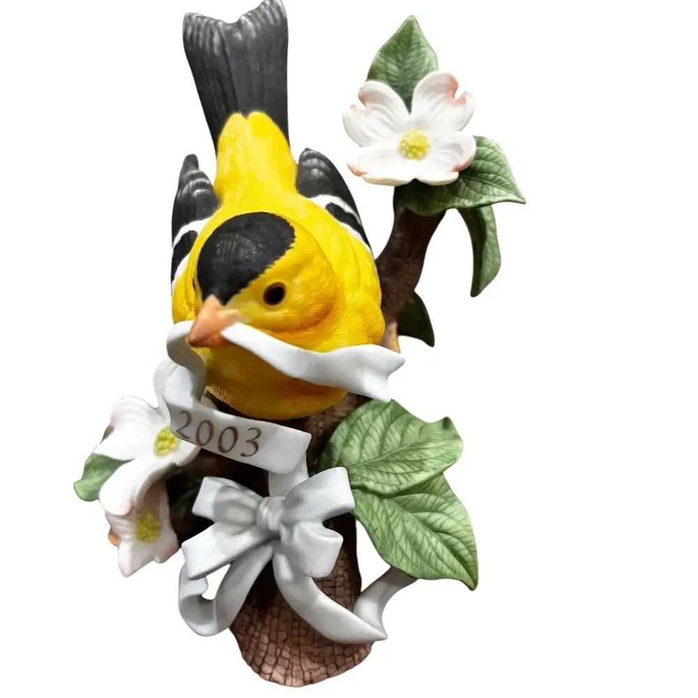 Vintage Lenox American Gold Finch Bird on Dogwood Branch Figurine 2003